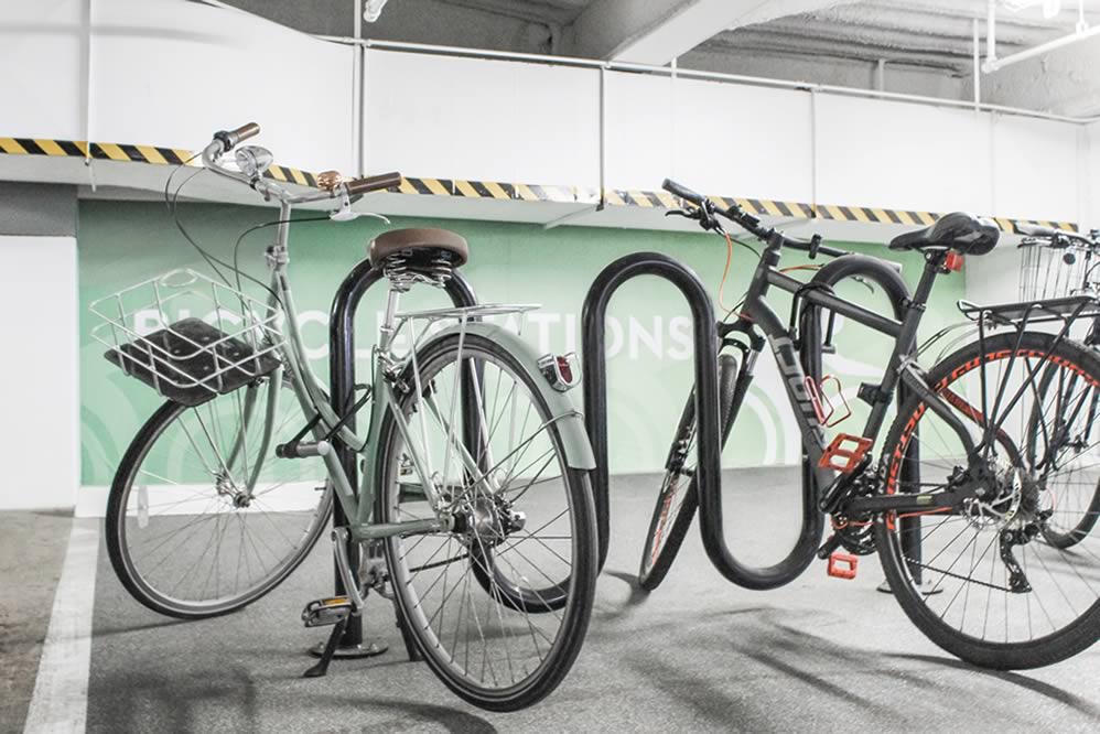 enclosed bike rack